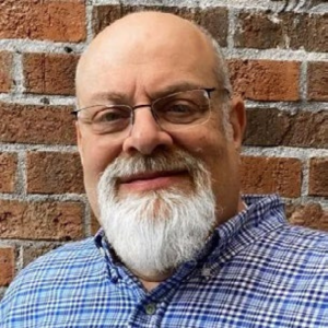 Jonathan Morse Headshot