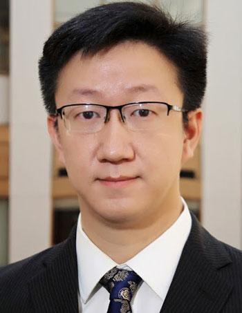 Bo Hu, Assistant Professor, Finance, George Mason University